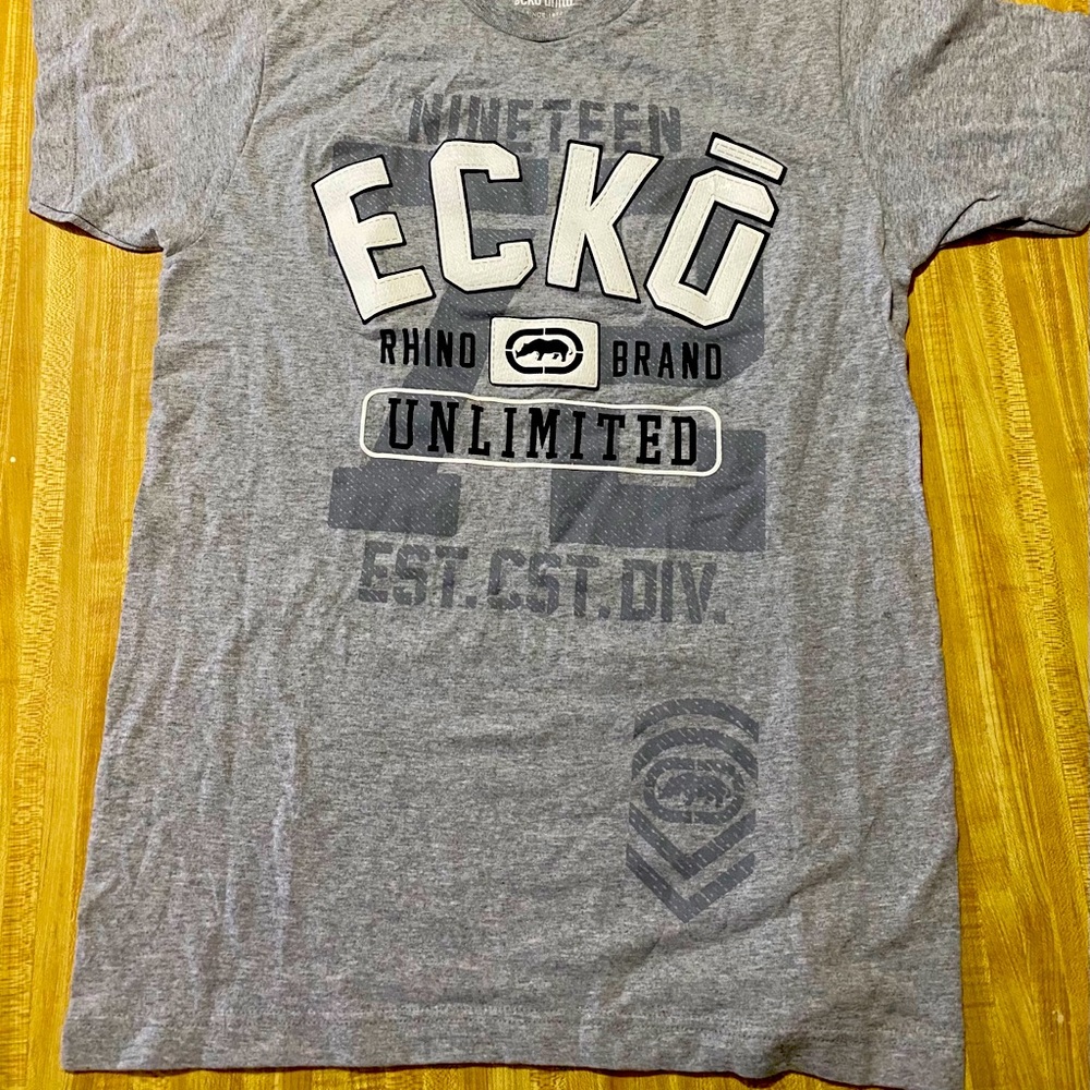 Eckō Tee